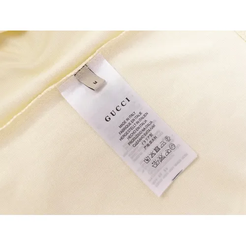 Replica Gucci T-Shirts Short Sleeved For Unisex #1424843 $32.00 USD for Wholesale