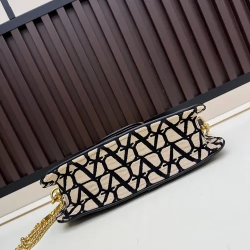 Replica Valentino AAA Quality Messenger Bags For Women #1425049 $98.00 USD for Wholesale