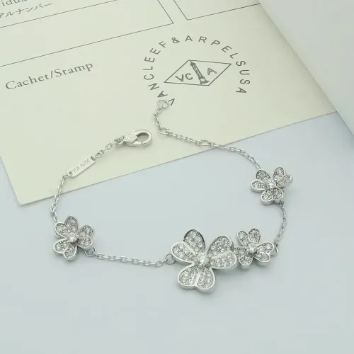 Cheap Van Cleef &amp; Arpels Bracelets For Women #1425067, $$29.00 USD On Van Cleef &amp; Arpels Bracelets