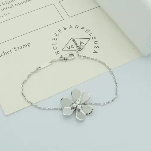 Cheap Van Cleef &amp; Arpels Bracelets For Women #1425100, $$25.00 USD On Van Cleef &amp; Arpels Bracelets
