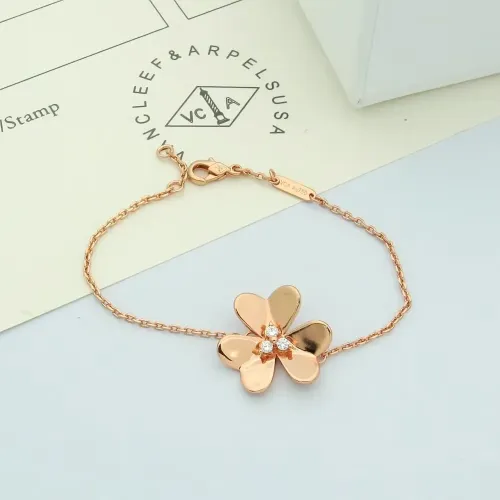 Cheap Van Cleef &amp; Arpels Bracelets For Women #1425101, $$25.00 USD On Van Cleef &amp; Arpels Bracelets
