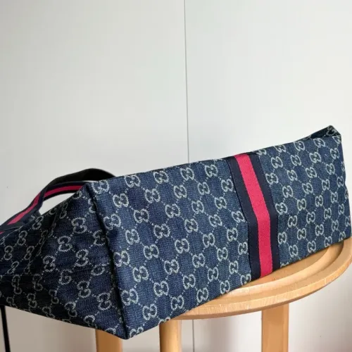 Replica Gucci AAA Quality Handbags For Women #1425198 $82.00 USD for Wholesale