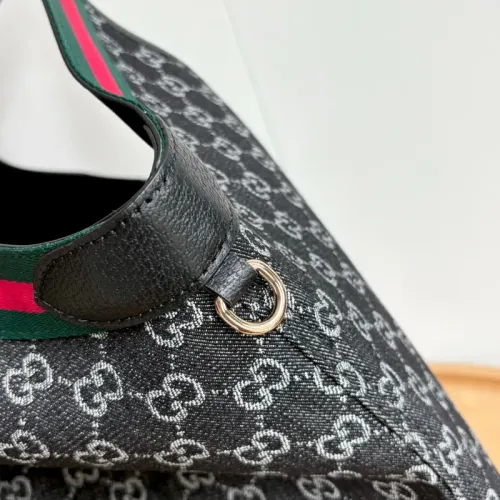 Replica Gucci AAA Quality Handbags For Women #1425199 $82.00 USD for Wholesale