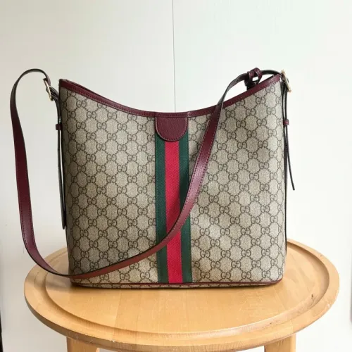 Replica Gucci AAA Quality Messenger Bags For Women #1425233 $72.00 USD for Wholesale
