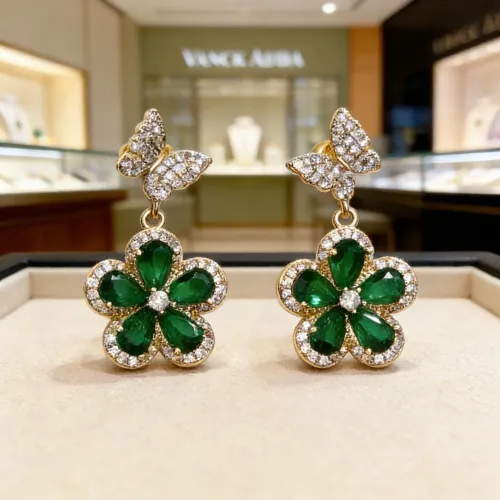 Cheap Van Cleef &amp; Arpels Earrings For Women #1425938, $$34.00 USD On Van Cleef &amp; Arpels Earrings