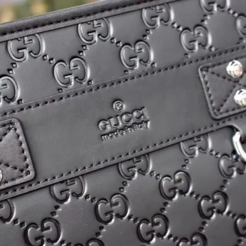 Replica Gucci AAA Man Messenger Bags #1426114 $88.00 USD for Wholesale