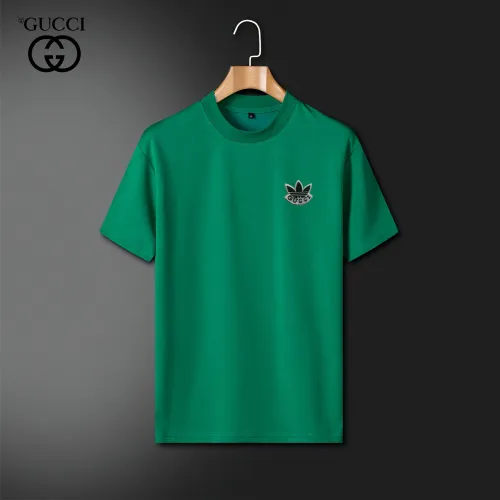 Replica Gucci Tracksuits Short Sleeved For Men #1426567 $64.00 USD for Wholesale