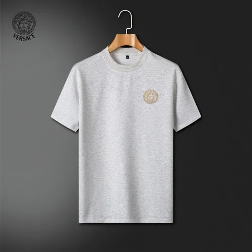 Replica Versace Tracksuits Short Sleeved For Men #1426588 $64.00 USD for Wholesale