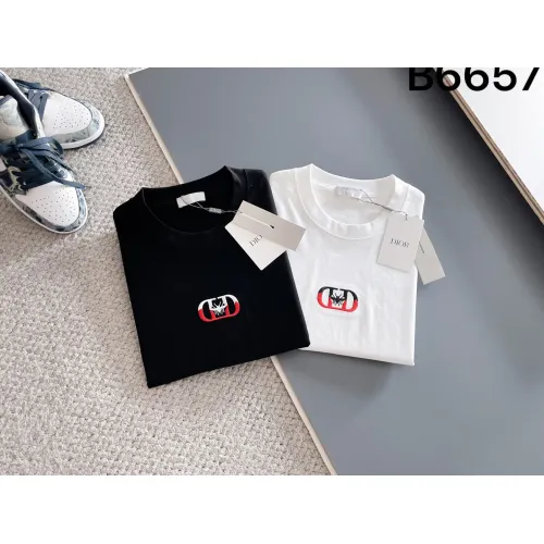 Replica Christian Dior T-Shirts Short Sleeved For Unisex #1426672 $42.00 USD for Wholesale