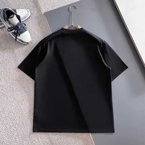 Replica Gucci T-Shirts Short Sleeved For Unisex #1426679 $42.00 USD for Wholesale