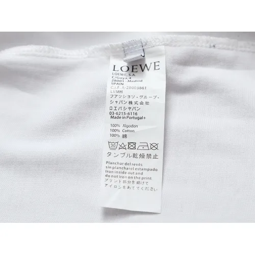 Replica LOEWE T-Shirts Short Sleeved For Unisex #1427023 $38.00 USD for Wholesale