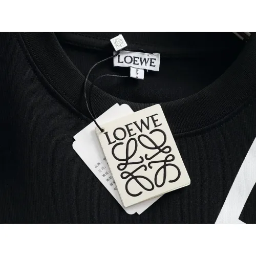 Replica LOEWE T-Shirts Short Sleeved For Unisex #1427085 $38.00 USD for Wholesale