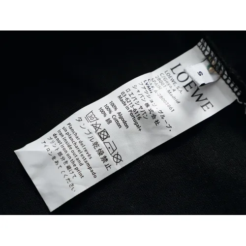 Replica LOEWE T-Shirts Short Sleeved For Unisex #1427085 $38.00 USD for Wholesale