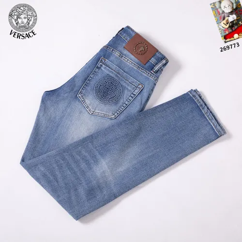 Replica Versace Jeans For Men #1427510 $48.00 USD for Wholesale
