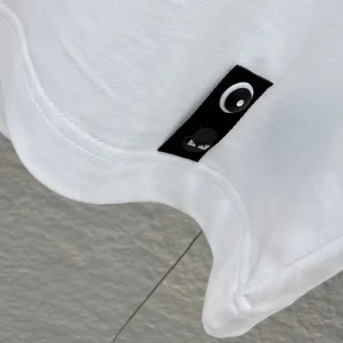 Replica Fendi T-Shirts Short Sleeved For Unisex #1428830 $38.00 USD for Wholesale