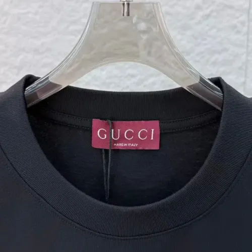 Replica Gucci T-Shirts Short Sleeved For Unisex #1428849 $36.00 USD for Wholesale