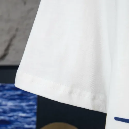 Replica Burberry T-Shirts Short Sleeved For Unisex #1430122 $36.00 USD for Wholesale