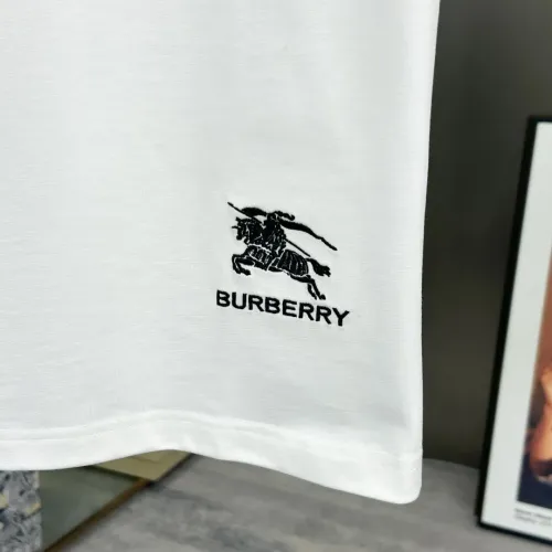 Replica Burberry T-Shirts Short Sleeved For Unisex #1430289 $64.00 USD for Wholesale