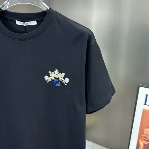 Replica Givenchy T-Shirts Short Sleeved For Unisex #1430302 $64.00 USD for Wholesale