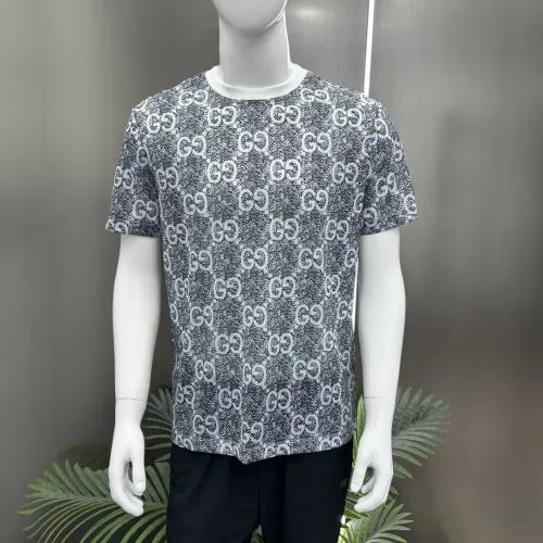 Replica Gucci T-Shirts Short Sleeved For Men #1430308 $64.00 USD for Wholesale