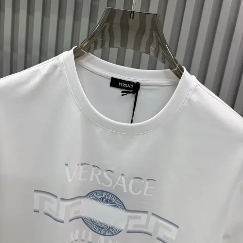 Replica Versace T-Shirts Short Sleeved For Unisex #1430509 $72.00 USD for Wholesale