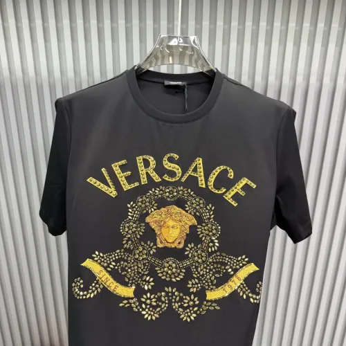 Replica Versace T-Shirts Short Sleeved For Unisex #1430534 $82.00 USD for Wholesale