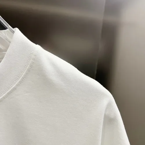 Replica Fendi T-Shirts Short Sleeved For Unisex #1430615 $38.00 USD for Wholesale