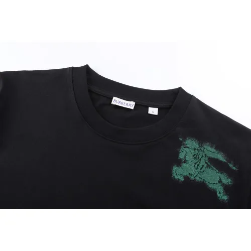 Replica Burberry T-Shirts Short Sleeved For Unisex #1430721 $52.00 USD for Wholesale