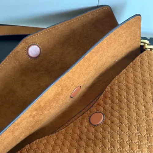 Replica Gucci AAA Quality Messenger Bags #1432177 $85.00 USD for Wholesale