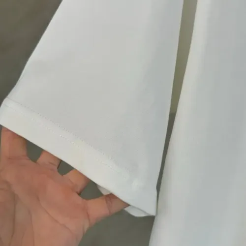 Replica Burberry T-Shirts Short Sleeved For Unisex #1432791 $45.00 USD for Wholesale