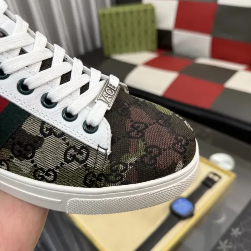 Replica Gucci Casual Shoes For Men #1434583 $76.00 USD for Wholesale