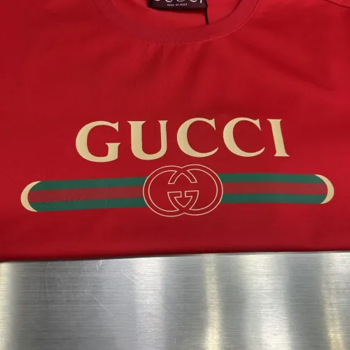 Replica Gucci T-Shirts Short Sleeved For Unisex #1436315 $68.00 USD for Wholesale