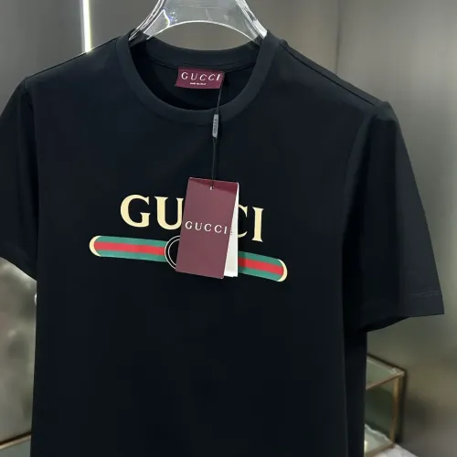 Replica Gucci T-Shirts Short Sleeved For Unisex #1436317 $68.00 USD for Wholesale
