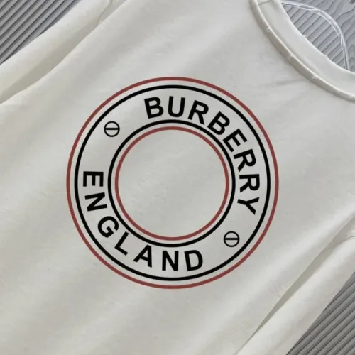 Replica Burberry T-Shirts Short Sleeved For Unisex #1437203 $34.00 USD for Wholesale