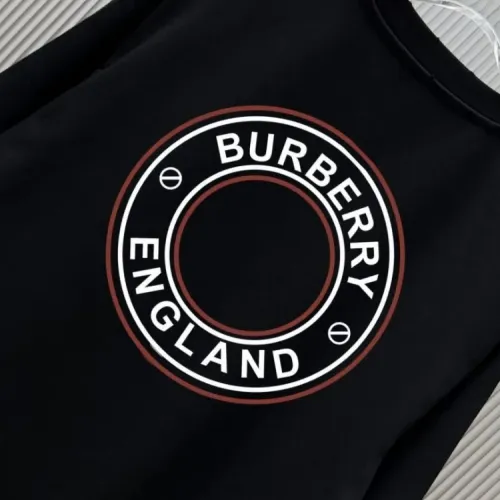 Replica Burberry T-Shirts Short Sleeved For Unisex #1437205 $34.00 USD for Wholesale