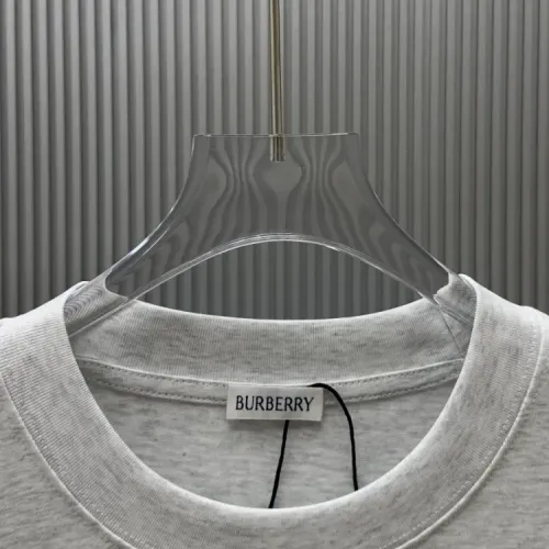 Replica Burberry T-Shirts Short Sleeved For Unisex #1437216 $36.00 USD for Wholesale