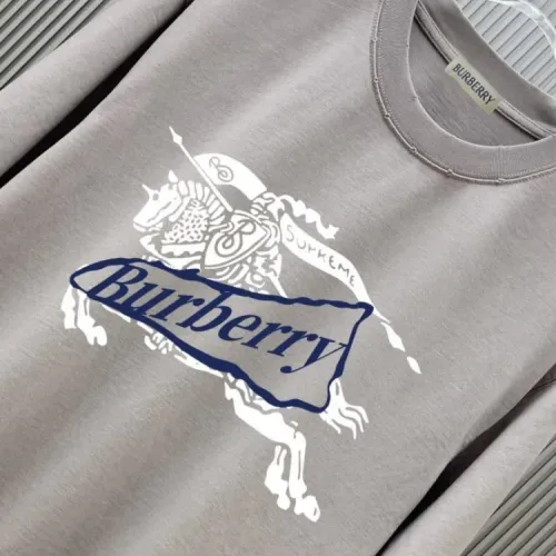 Replica Burberry T-Shirts Short Sleeved For Unisex #1437228 $38.00 USD for Wholesale