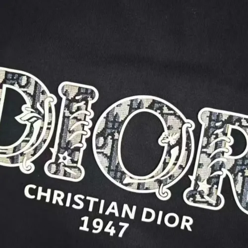 Replica Christian Dior T-Shirts Short Sleeved For Unisex #1437269 $36.00 USD for Wholesale