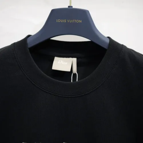 Replica Christian Dior T-Shirts Short Sleeved For Unisex #1437403 $41.00 USD for Wholesale