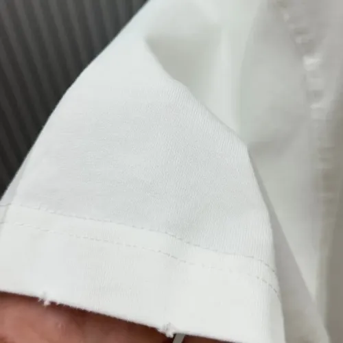 Replica LOEWE T-Shirts Short Sleeved For Unisex #1437648 $36.00 USD for Wholesale