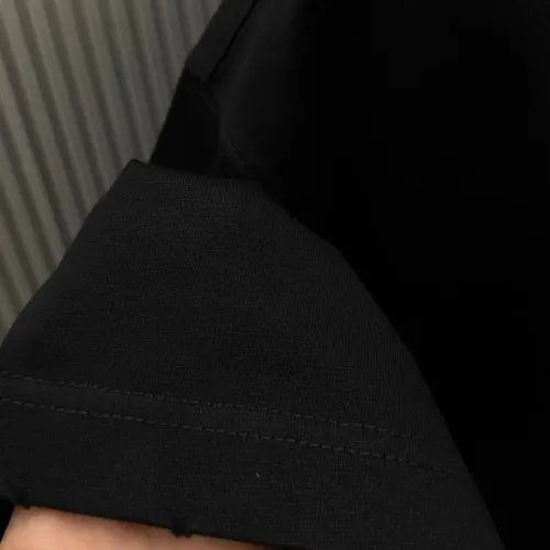 Replica LOEWE T-Shirts Short Sleeved For Unisex #1437650 $36.00 USD for Wholesale