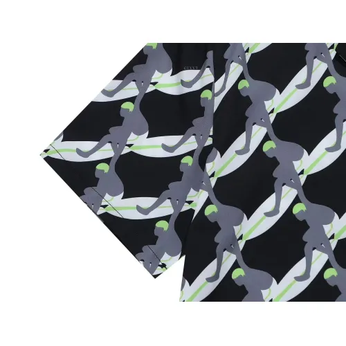 Replica Gucci Tracksuits Short Sleeved For Men #1437918 $52.00 USD for Wholesale