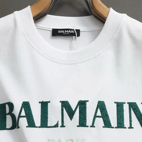 Replica Balmain T-Shirts Short Sleeved For Unisex #1438197 $36.00 USD for Wholesale