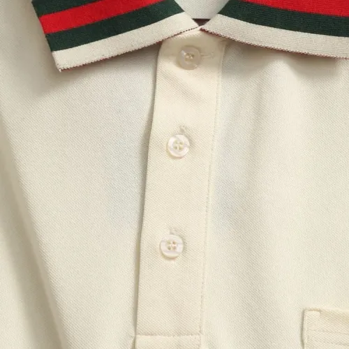 Replica Gucci T-Shirts Short Sleeved For Men #1438325 $40.00 USD for Wholesale