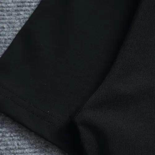 Replica LOEWE T-Shirts Short Sleeved For Unisex #1438343 $36.00 USD for Wholesale