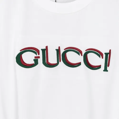 Replica Gucci T-Shirts Short Sleeved For Men #1438833 $36.00 USD for Wholesale
