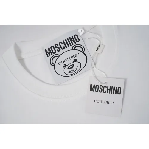 Replica Moschino T-Shirts Short Sleeved For Unisex #1438852 $32.00 USD for Wholesale