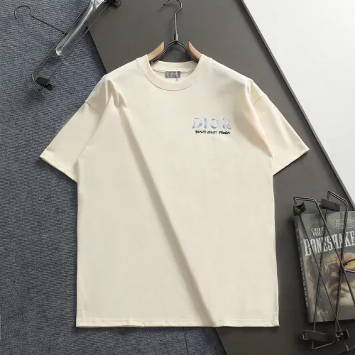 Replica Christian Dior T-Shirts Short Sleeved For Unisex #1438940 $45.00 USD for Wholesale