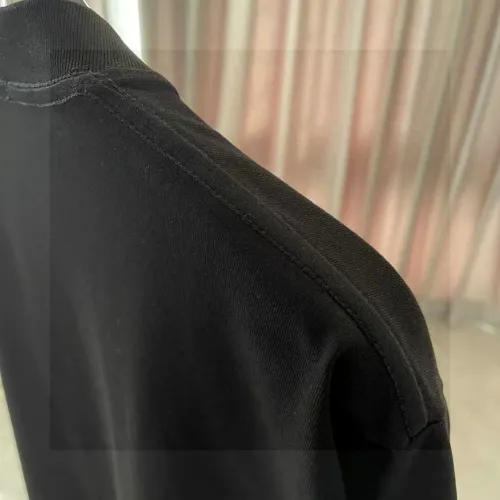 Replica Gucci T-Shirts Short Sleeved For Unisex #1439023 $42.00 USD for Wholesale