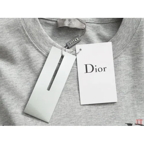Replica Christian Dior T-Shirts Short Sleeved For Unisex #1439194 $40.00 USD for Wholesale